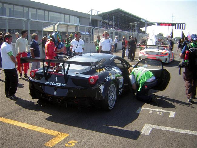 Nedln druh pka naeho Jarka Janie a Leonida Machitskiho v zvodu FIA GT3 !!