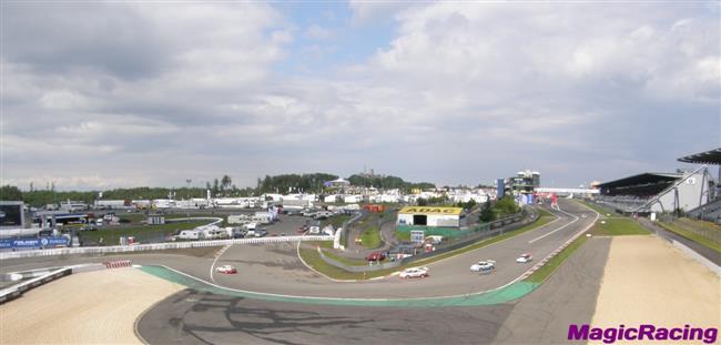 24 hodinovka na nmeckm Nurburgringu 2011 objektivem Ondry Kurfista