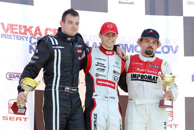 Premira Petra Fulna za volantem DTM na Slovakiaringu