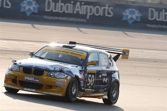 K&K Racing Vlek Autosport a 24hod Dubaje 2011