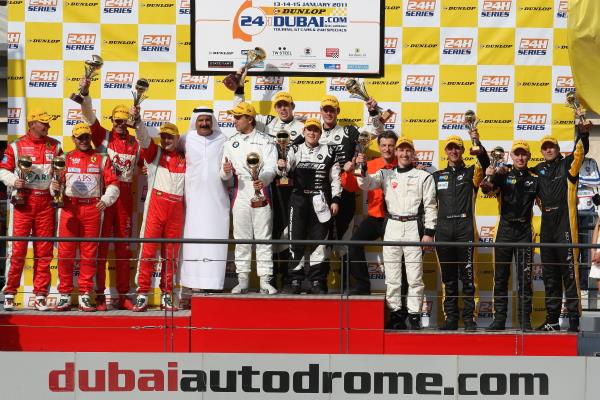24h Dubaje 2011 - foto pořadatelů atd