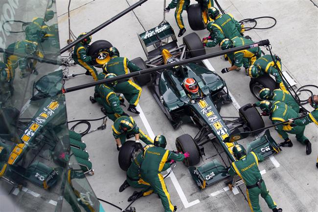 Definitivn teku za seznou F1 obstar okruh v brazilskm Interlagos