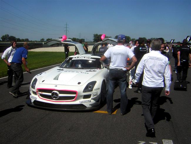FIA GT3 2011 na Slovakiaringu - atmosféra závodu - sobota