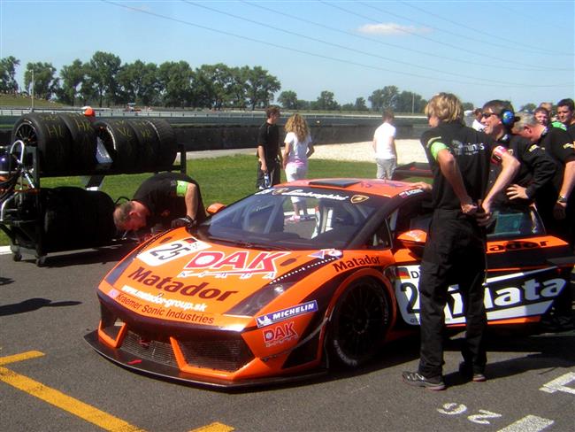 FIA GT3 2011 na Slovakiaringu - atmosféra závodu - sobota
