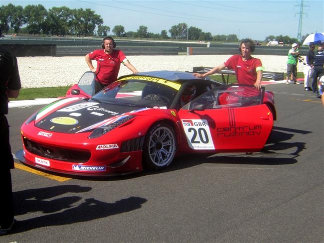 FIA GT3 2011 na Slovakiaringu - atmosféra závodu - sobota