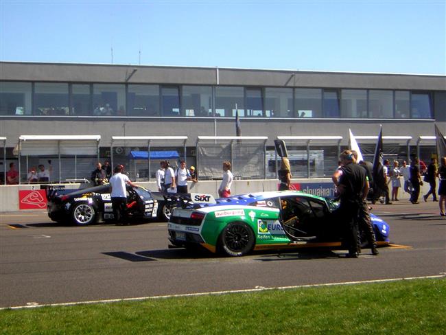 FIA GT3 2011 na Slovakiaringu - atmosféra závodu - sobota