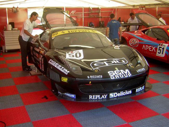 FIA GT3 2011 na Slovakiaringu - atmosféra závodu - sobota