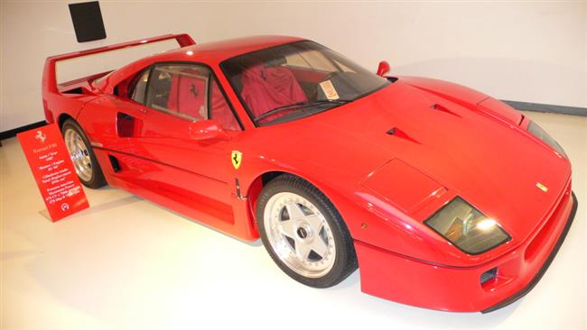 Nahlédnutí do Muzea Ferrari