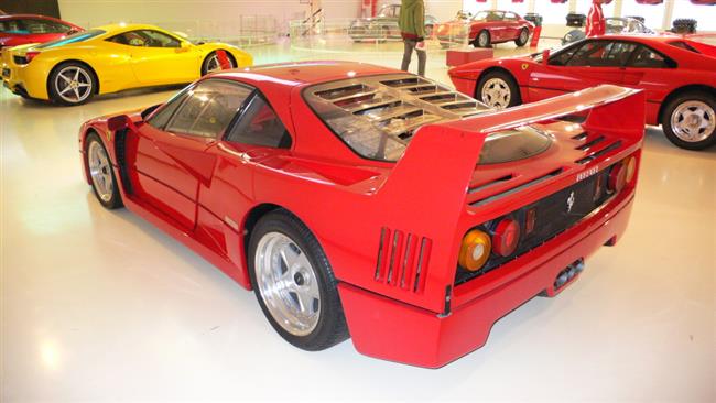 Nahlédnutí do Muzea Ferrari