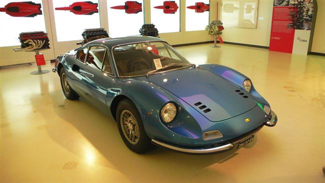 Nahlédnutí do Muzea Ferrari