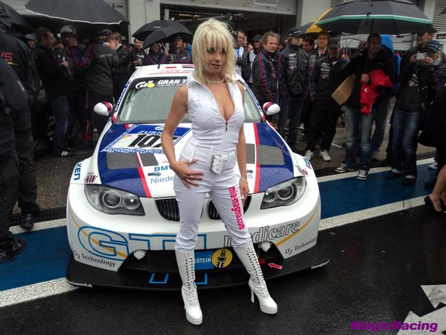 24 hodinovka na německém Nurburgringu 2011 objektivem Ondry Kurfista