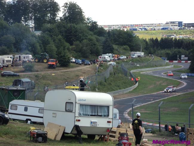 24 hodinovka na německém Nurburgringu 2011 objektivem Ondry Kurfista