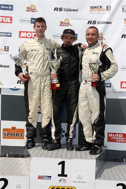 Octávia a Clio cup na Slovakiaringu, květen 2011