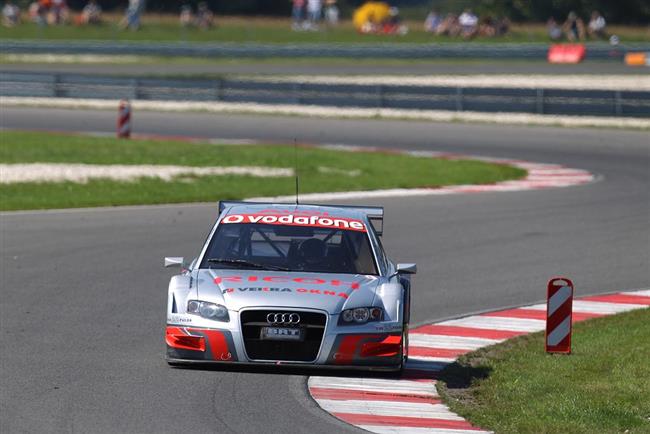 Premiéra Petra Fulína za volantem DTM na Slovakiaringu