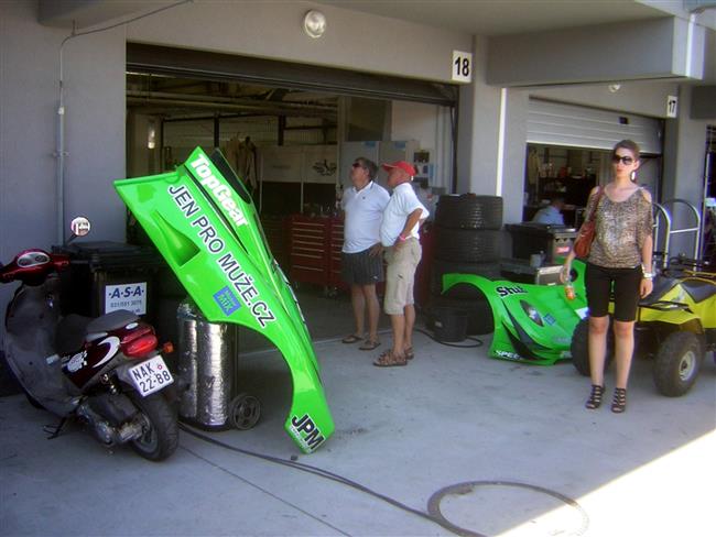 Slovakiaring a velmi slun obsazen zvody D4 - atmosfra