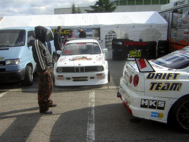 Epilog 2011 přívítá i driftery - páteční atmosféra