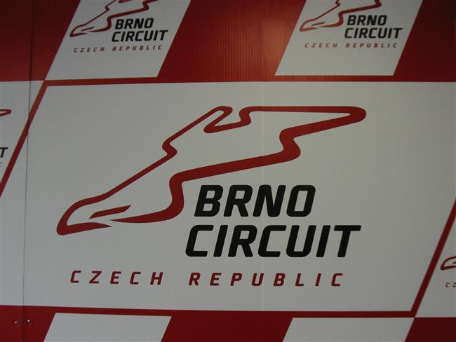 Svtovou srii Renault ek druh podnik na legendrnm okruhu Spa Francorchamps