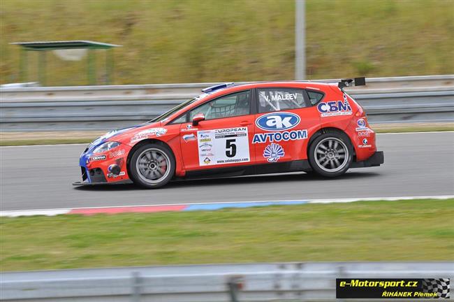 WTCC: Dvojité vítězství Chevroletů Cruze ve ''světovém víkendu ''v Brně!