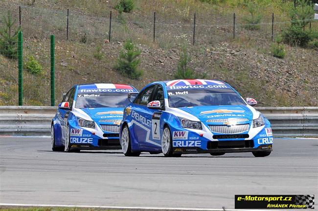 WTCC: Dvojité vítězství Chevroletů Cruze ve ''světovém víkendu ''v Brně!