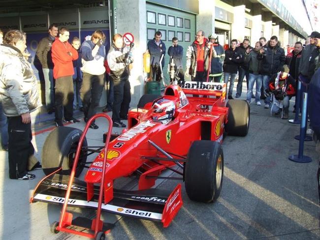 Ital Liuzzi zskal pro start v A1GP na okruhu Algarve sv prvn pole positions