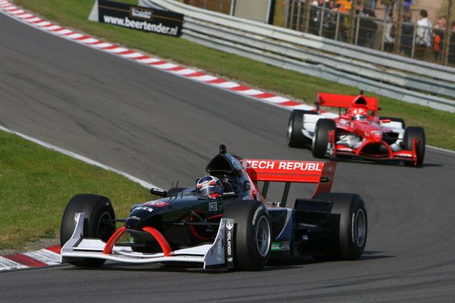 Alain Prost o vkendu v Brn nakonec nepojede. Fittipaldi, Jones, Watson i Lammers se ale objev !