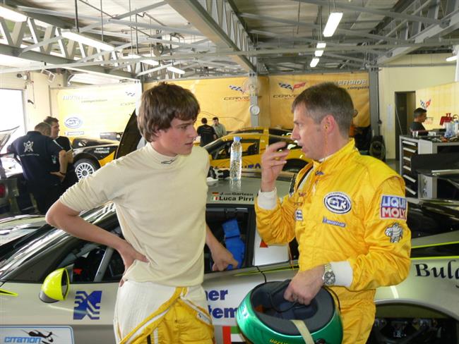 MM Racing v Dubaji, foto týmu Karel Kubeš