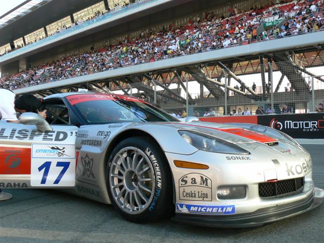 MM Racing v Dubaji, foto týmu Karel Kubeš