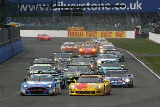 ampiont FIA GT 2009 se pehoupne do druh poloviny na 24 hodin ve Spa