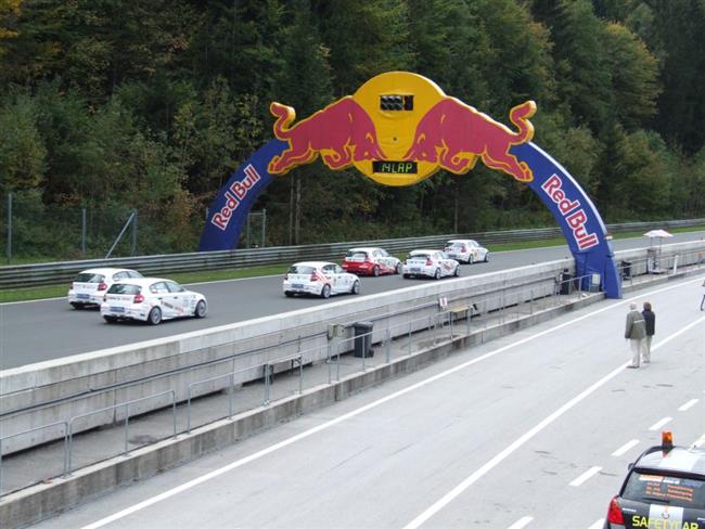 BMW 1 Challenge na Salzburgringu, foto tmu Vl. Furmnek