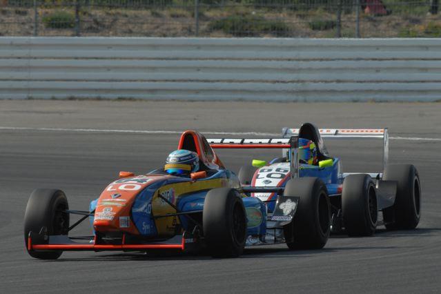 Adam Kout a jeho úspěšná sezóna 07 s f Renault, foto týmu KM