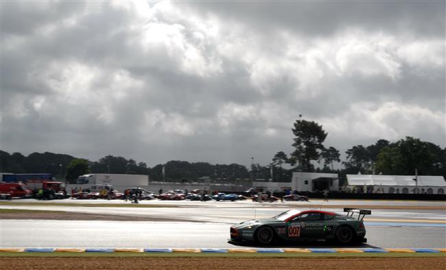 Aston Martin zlat v Le Mans 2007