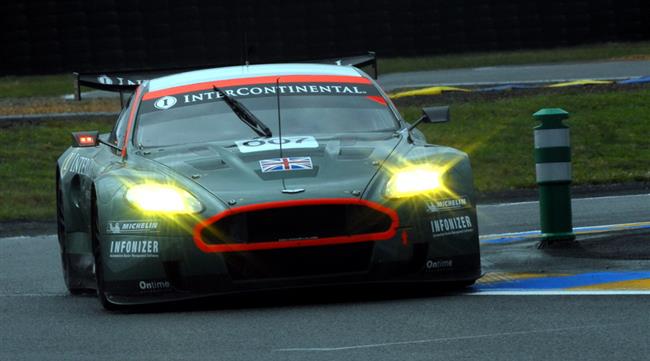 Aston Martin zlat v Le Mans 2007