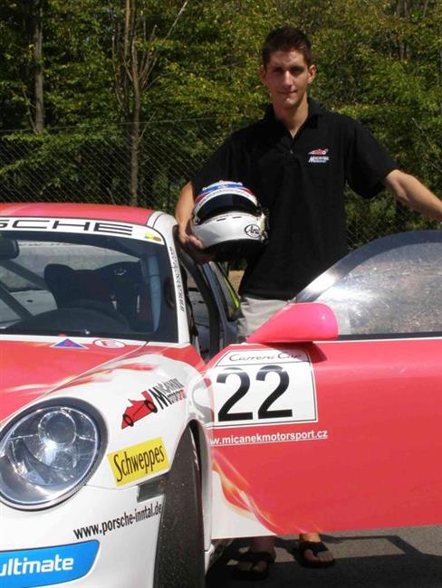 Jirka Minek s Porsche ped Sachseringem