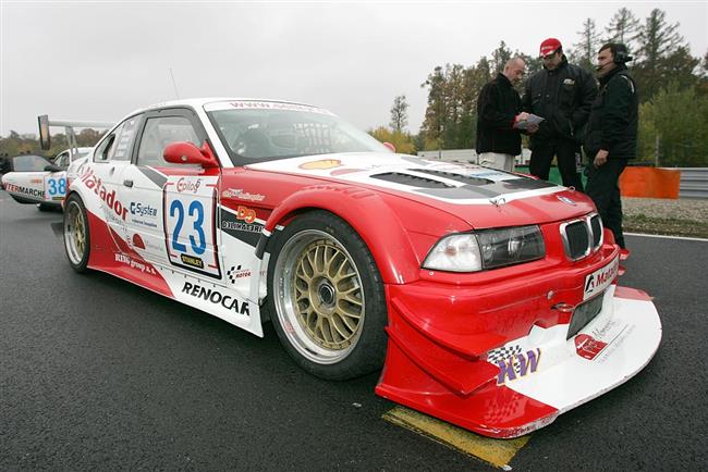 Šenkýř Motorsport na Epilogu 2008 v cíli jen s jedním vozem BMW M3 GTR, druhý  shořel
