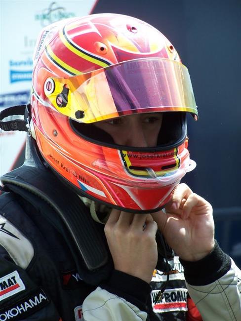 Prvn den zahajovacch oficilnch test ped startem GP2 : Josef Krl osm
