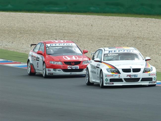 WTCC 2008 v Brně , neděle objektivem Pavla Procházky