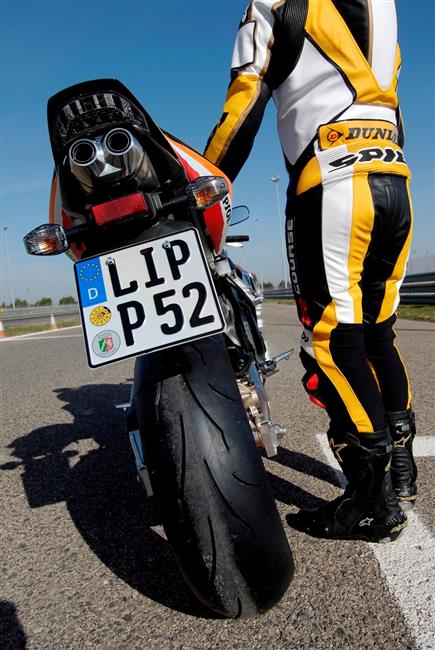 Pedstaven novinek Dunlop