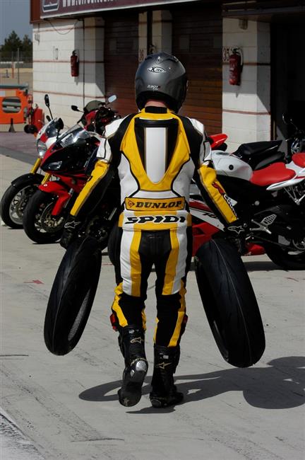 Pedstaven novinek Dunlop