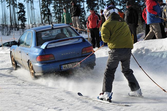 Vydařený Krkonošský pohár v autoskijöringu ve Sklenařicích 2011