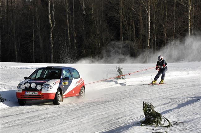 Vydaen Krkonosk pohr v autoskijringu ve Sklenaicch 2011