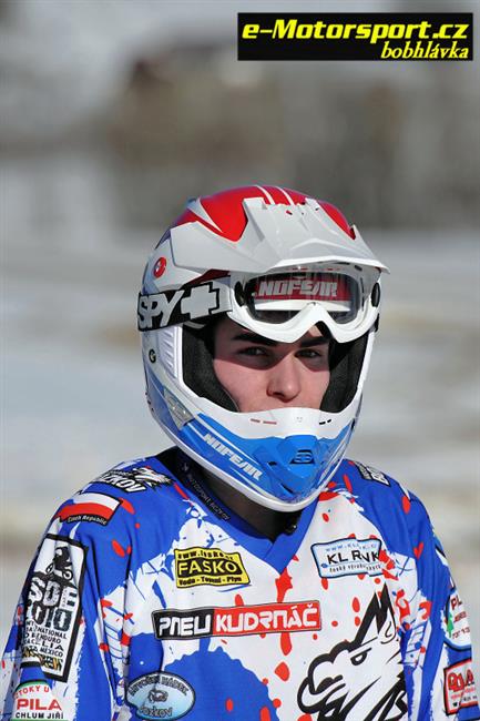 Vydařený Krkonošský pohár v autoskijöringu ve Sklenařicích 2011