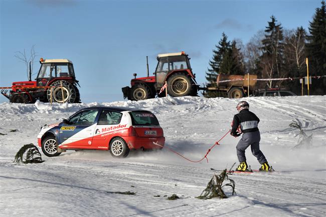 Vydařený Krkonošský pohár v autoskijöringu ve Sklenařicích 2011