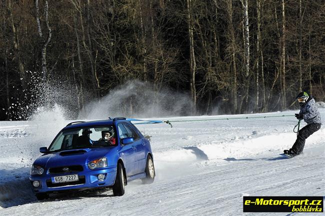 Vydaen Krkonosk pohr v autoskijringu ve Sklenaicch 2011