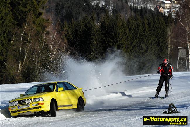 Vydařený Krkonošský pohár v autoskijöringu ve Sklenařicích 2011