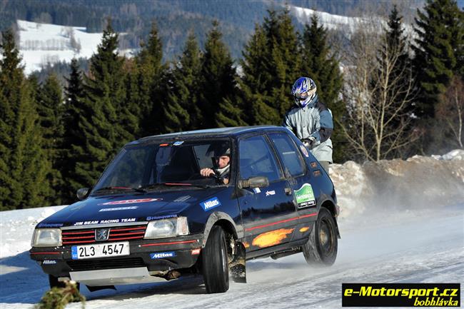 Vydařený Krkonošský pohár v autoskijöringu ve Sklenařicích 2011
