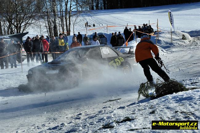 Vydaen Krkonosk pohr v autoskijringu ve Sklenaicch 2011