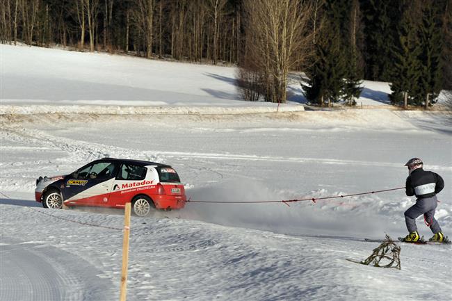 Vydařený Krkonošský pohár v autoskijöringu ve Sklenařicích 2011