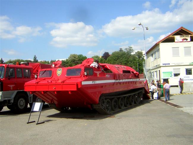 Hasiči a jejich technika na veletrhu v Brně
