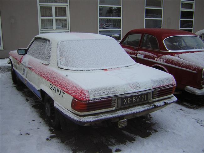 Winter trial 2011 a ranní  probuzení pod popraškem sněhu v Brně- atmosféra podruhé