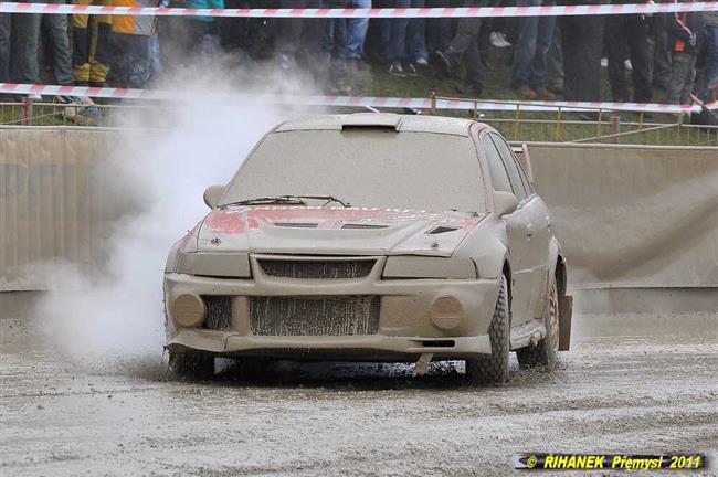 Autoslide Źarnovica 2011 objektivem Přemka Řihánka